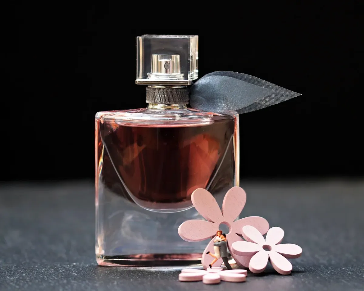 Jakie perfumy damskie są podobne do Dior J’adore?